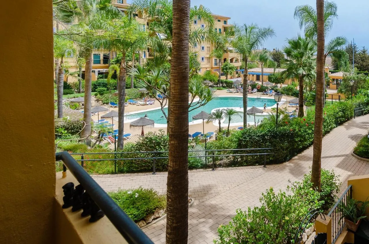 Luxury Blue Coast Seaside Retreat Marbella Apartment