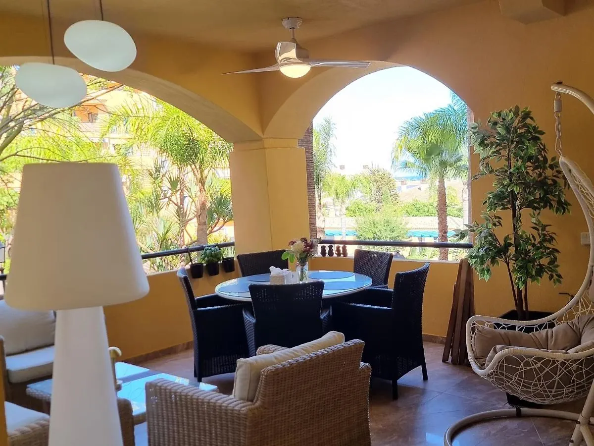Luxury Blue Coast Seaside Retreat Marbella Apartment